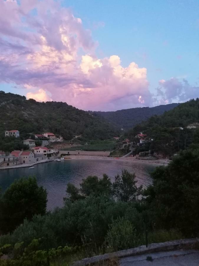 Appartementhaus Elena Jelsa  Kültér fotó