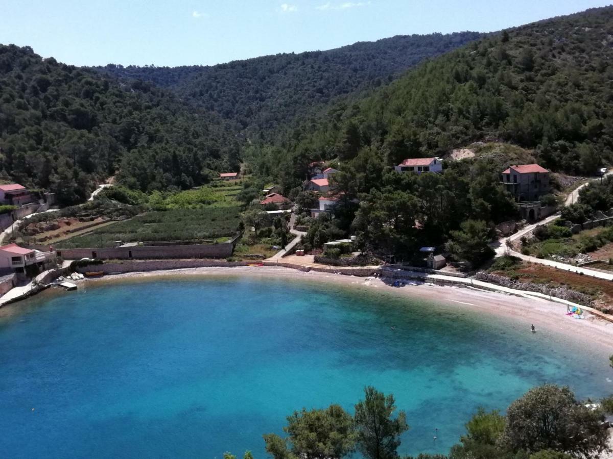 Appartementhaus Elena Jelsa  Kültér fotó